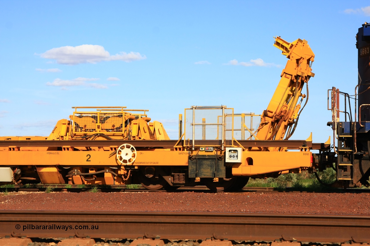 110208 9432
Flash Butt yard, new Lead-Off Lead-On waggon STTR class STTR 6214 on the end of the Steel Train or rail recovery and transport train, built by Gemco Rail WA, the chutes can be seen standing up with the squeeze rollers behind the mesh.
Keywords: Gemco-Rail-WA;BHP-rail-train;STTR-type;STTR6214;