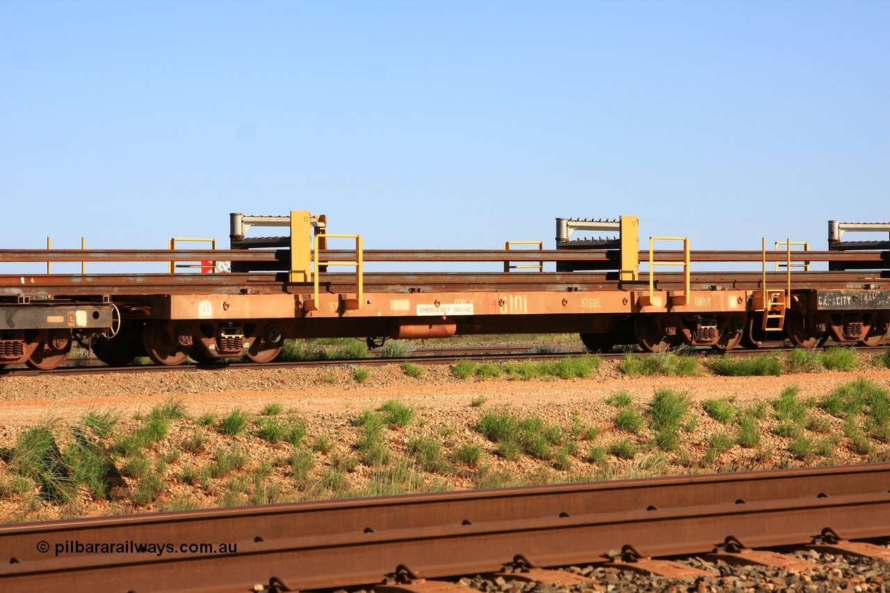 110208 9437
Flash Butt yard, one of a batch of six flat waggons converted by Mt Newman Mining workshops by cutting down a pair of ore waggons to make one flat waggon, 6101 in service with the rail recovery and transport train.
Keywords: Mt-Newman-Mining-WS;BHP-rail-train;