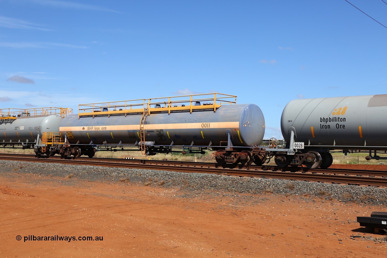 150314 7745
Bing Siding, empty 116 kL Comeng NSW built tank waggon 0011 from 1972, one of three such tank waggons.
Keywords: Comeng-NSW;BHP-tank-waggon;