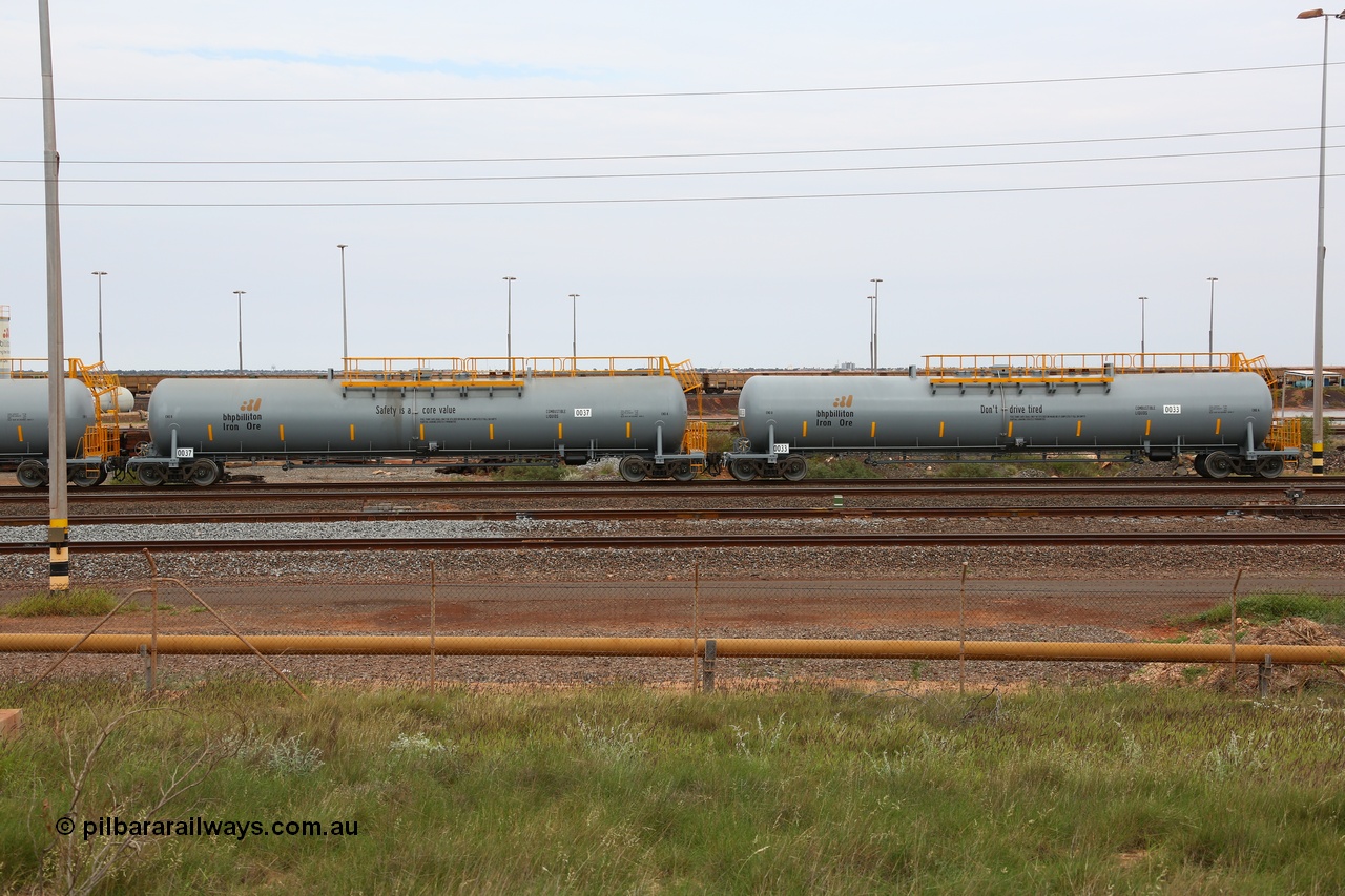 150523 8222
Nelson Point, empty 116 kL CNR-QRRS of China built tank waggons 0037 and 0033, both from a second batch delivered in 2015 with safety slogan 'Safety is a core value' and 'Don't drive tired'.
Keywords: CNR-QRRS-China;BHP-tank-waggon;