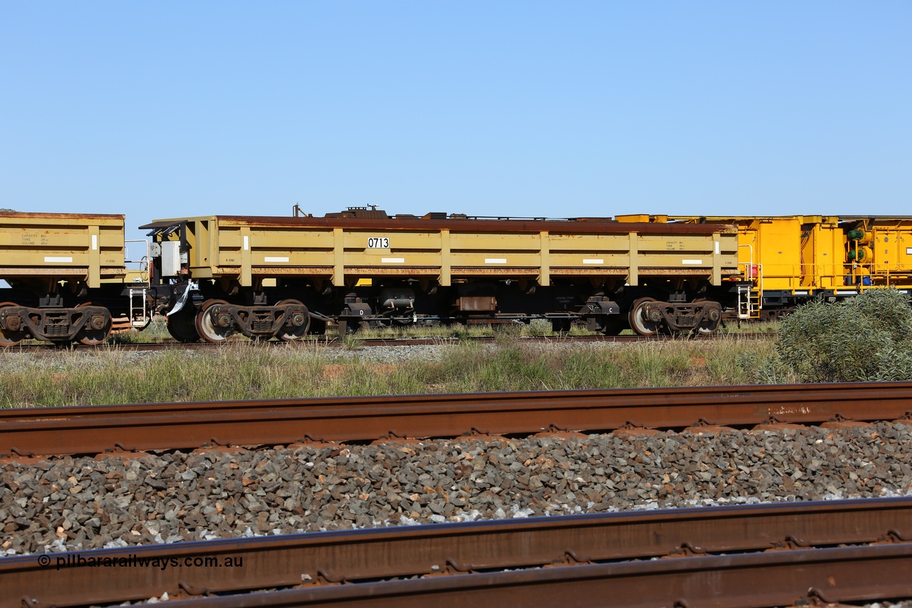 150619 9084
Flash Butt yard, CNR-QRRS of China built side dump waggons, built and delivered around 2011-12, waggon 0713 loaded with fines for sheeting.
Keywords: CNR-QRRS-China;BHP-ballast-waggon;