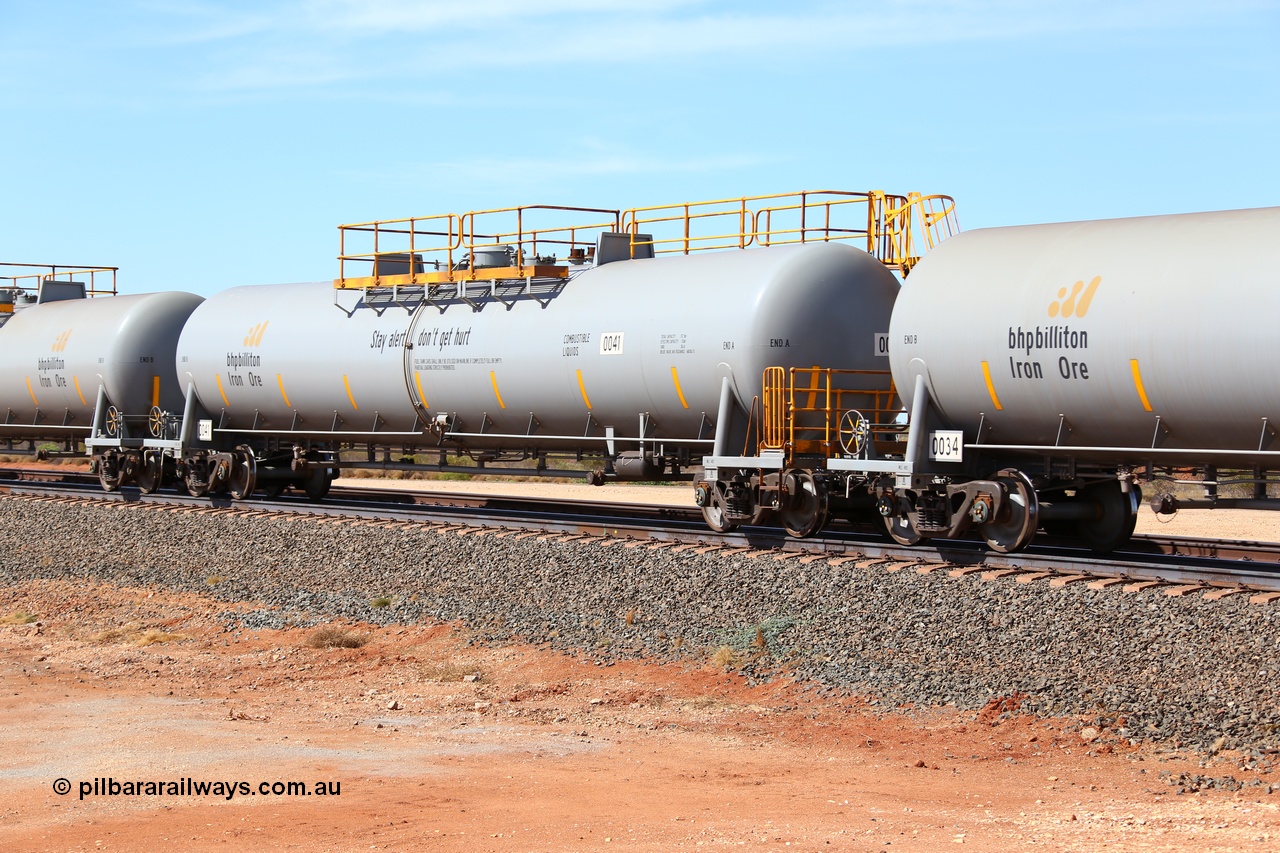 160128 00337
Mooka Siding, empty 116 kL CNR-QRRS of China built tank waggon 0041, one of a second batch delivered in 2015 with safety slogan 'Stay alert don't get hurt'.
Keywords: CNR-QRRS-China;BHP-tank-waggon;