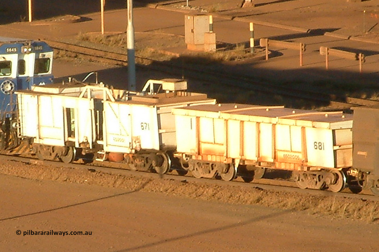 CC1 Mt Newman Mining Workshops 030713 18314
Nelson Point, compressor waggon set No. 1, made up of a ballast waggon 681 and compressor waggon 671, both converted from original Magor built 91 ton ore waggons.
Keywords: Magor-USA;BHP-compressor-set;