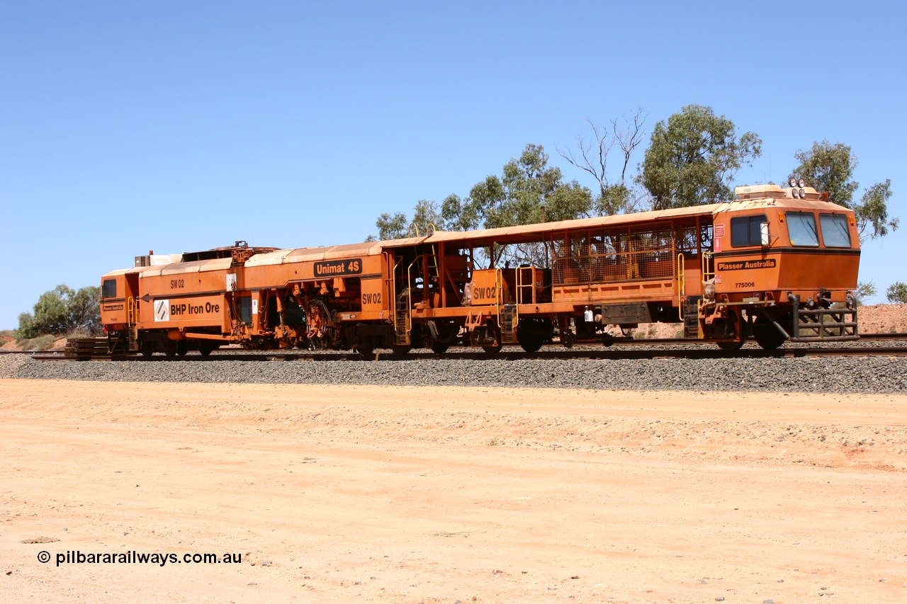 050917 5518
Coon Siding, on the truncated passing siding following a derailment Switch Tamper SW 02 is a Plasser Australia model Unimat S4 switch tamper. 17th September 2005.
Keywords: SW02;Plasser-Australia;Unimat-4S;track-machine;
