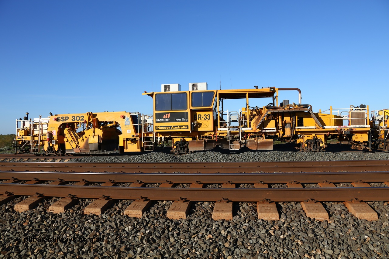 150619 9160
Walla back track, BHP track machine BR 33 a Plasser Australia unit, BR 33 is a ballast regulator model SSP302 serial M486. 19th June 2015.
Keywords: BR33;Plasser-Australia;SSP-302;M486;track-machine;