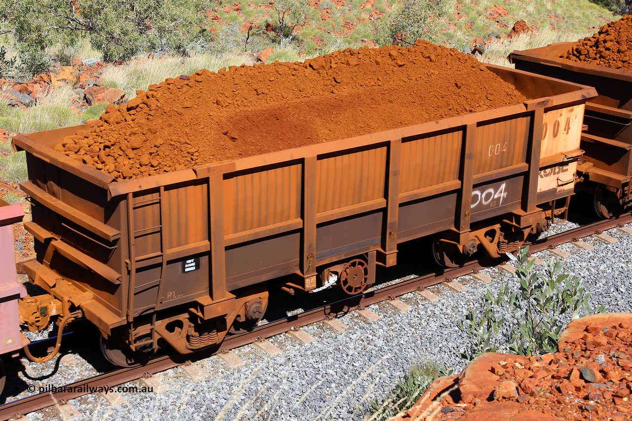 0004 180616 1856
Robe River ore waggon 004, built by Nippon Sharyo Nihon, fixed coupler handbrake side loaded view at Maitland Siding on the Deepdale line, June 16, 2018.
Keywords: 004;Nippon-Sharyo-Nihon;Robe-ore-waggon;