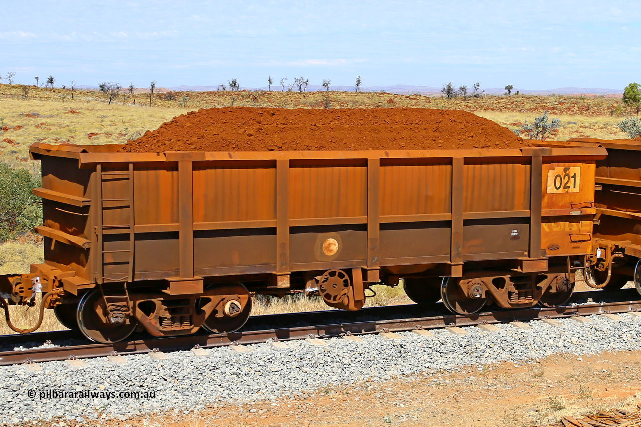 0021 170729 0241
Robe River ore waggon 021, built by Nippon Sharyo Nihon, fixed coupler handbrake side loaded view at the 103 km, between Maitland Siding and the Fortescue River on the Deepdale line. July 29, 2017.
Keywords: 021;Nippon-Sharyo-Nihon;Robe-ore-waggon;