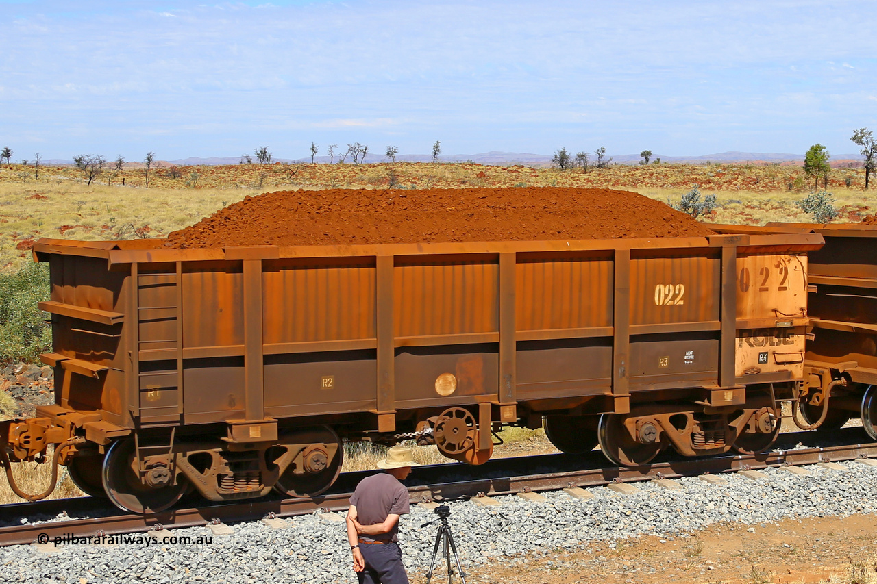 0022 170729 0266
Robe River ore waggon 022, built by Nippon Sharyo Nihon, fixed coupler handbrake side loaded view at the 103 km, between Maitland Siding and the Fortescue River on the Deepdale line. July 29, 2017.
Keywords: 022;Nippon-Sharyo-Nihon;Robe-ore-waggon;