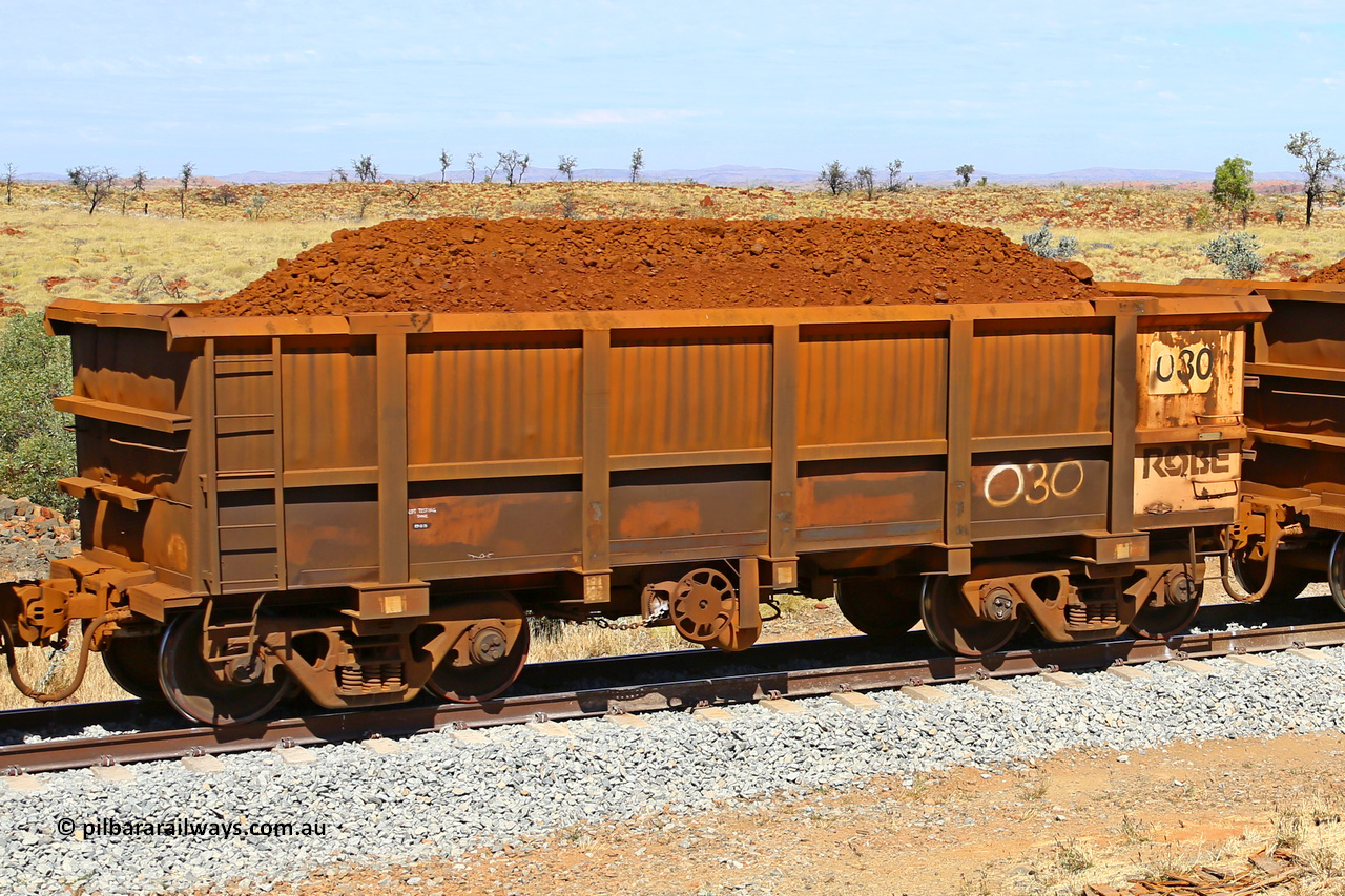 0030 170729 0209
Robe River ore waggon 030, built by Nippon Sharyo Nihon, fixed coupler handbrake side loaded view at the 103 km, between Maitland Siding and the Fortescue River on the Deepdale line. July 29, 2017.
Keywords: 030;Nippon-Sharyo-Nihon;Robe-ore-waggon;