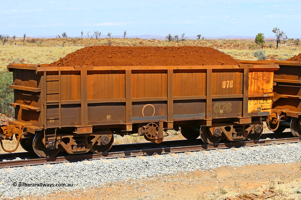 0078 170729 0232
Robe River ore waggon 078, built by Nippon Sharyo Nihon, fixed coupler handbrake side loaded view at the 103 km, between Maitland Siding and the Fortescue River on the Deepdale line. July 29, 2017.
Keywords: 078;Nippon-Sharyo-Nihon;Robe-ore-waggon;