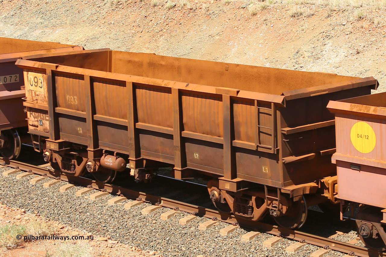 0093 160306 1312
Robe River ore waggon 093, built by Nippon Sharyo Nihon, fixed coupler non-handbrake side empty view at Greenpool on the Cape Lambert line. March 6, 2016.
Keywords: 093;Nippon-Sharyo-Nihon;Robe-ore-waggon;