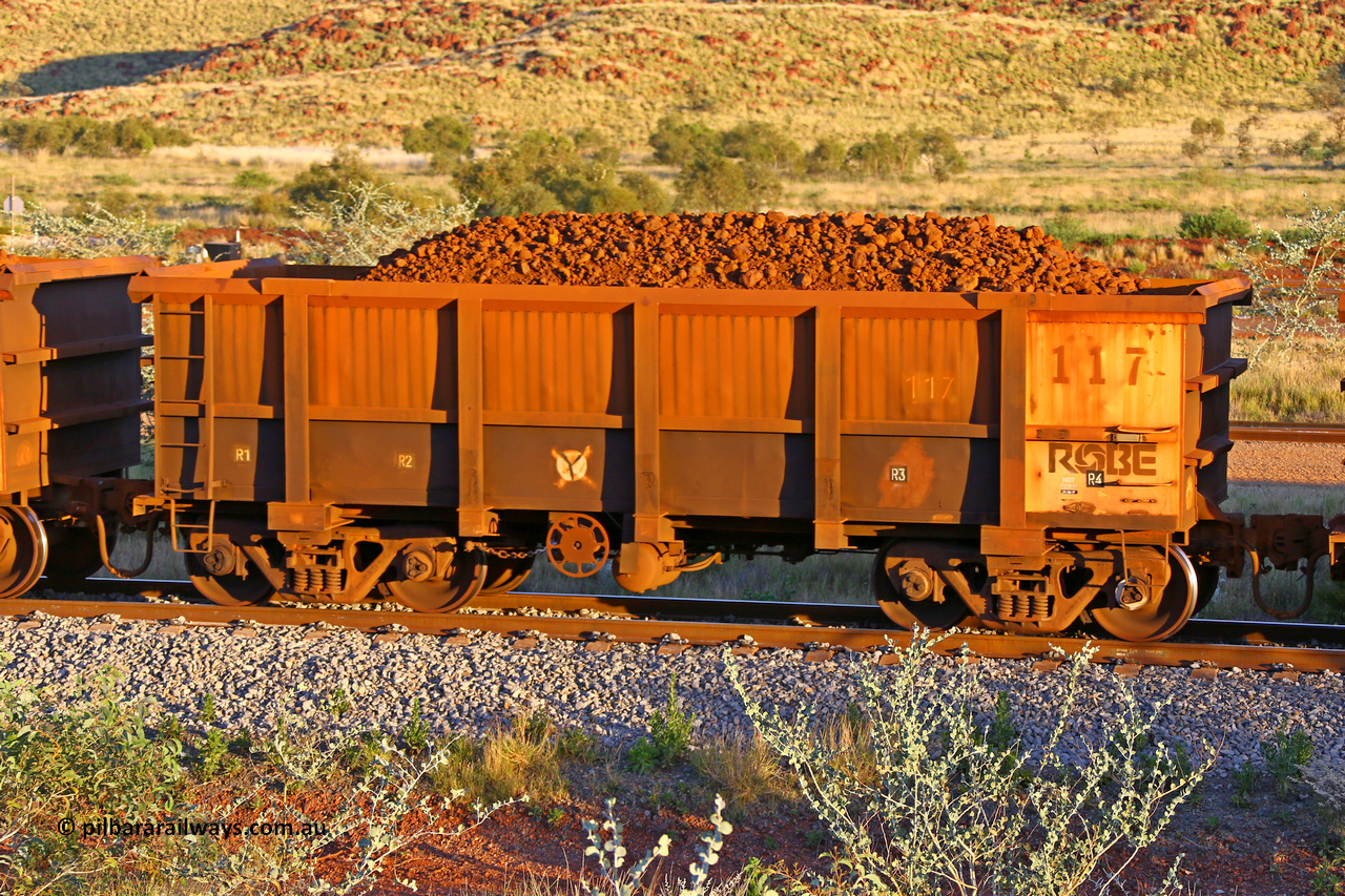 0117 170513 8688
Robe River ore waggon 117, built by Nippon Sharyo Nihon, handbrake side loaded view, Cape Lambert yard, May 13, 2017.
Keywords: 117;Nippon-Sharyo-Nihon;Robe-ore-waggon;