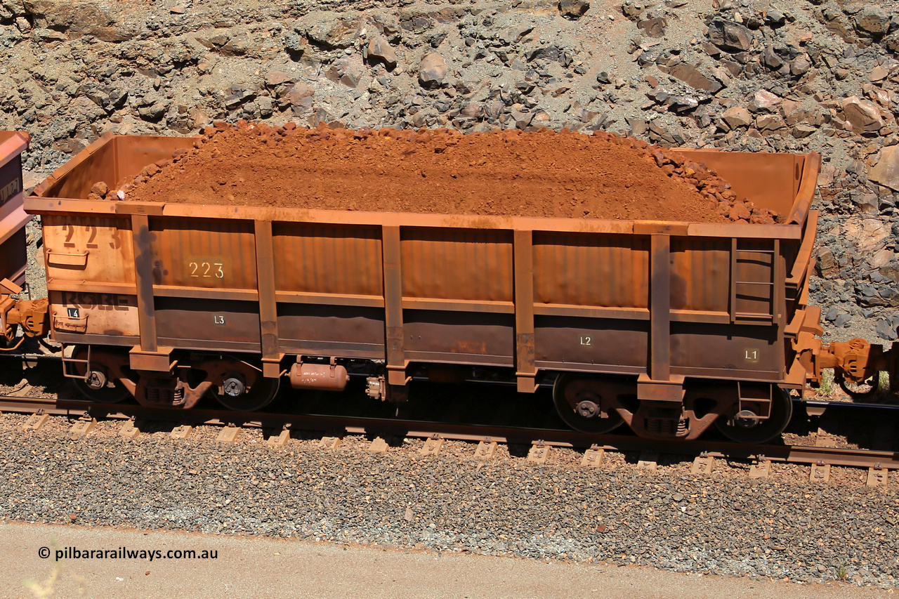 0223 160306 1631
Robe River ore waggon 223, built by Nippon Sharyo Nihon, fixed coupler non-handbrake side loaded view at the 45 km, Harding Siding on the Cape Lambert line. March 6, 2016.
Keywords: 223;Nippon-Sharyo-Nihon;Robe-ore-waggon;