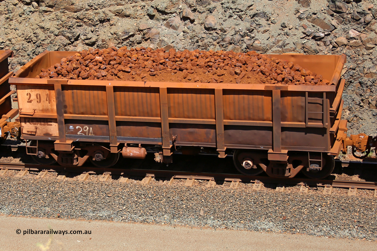 0294 160306 1670
Robe River ore waggon 294, built by Nippon Sharyo Nihon, fixed coupler non-handbrake side loaded view at the 45 km, Harding Siding on the Cape Lambert line. March 6, 2016.
Keywords: 294;Nippon-Sharyo-Nihon;Robe-ore-waggon;