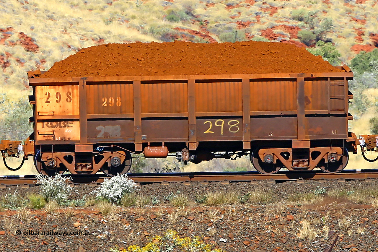 0298 170728 09926
Robe River ore waggon 298, built by Nippon Sharyo Nihon, non-handbrake side loaded view at the 72 km, Western Creek on the Deepdale line. July 28, 2017.
Keywords: 298;Nippon-Sharyo-Nihon;Robe-ore-waggon;