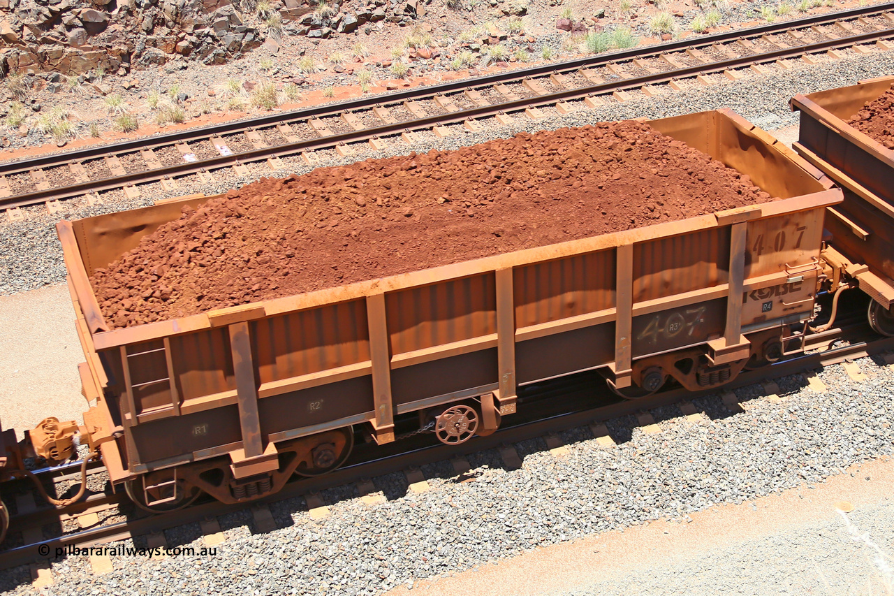 0407 160306 1453
Robe River ore waggon 407, built by Tomlinson Steel WA, fixed coupler handbrake side loaded view at the 45 km, Harding Siding on the Cape Lambert line. March 6, 2016.
Keywords: 407;Tomlinson-Steel-WA;Robe-ore-waggon;