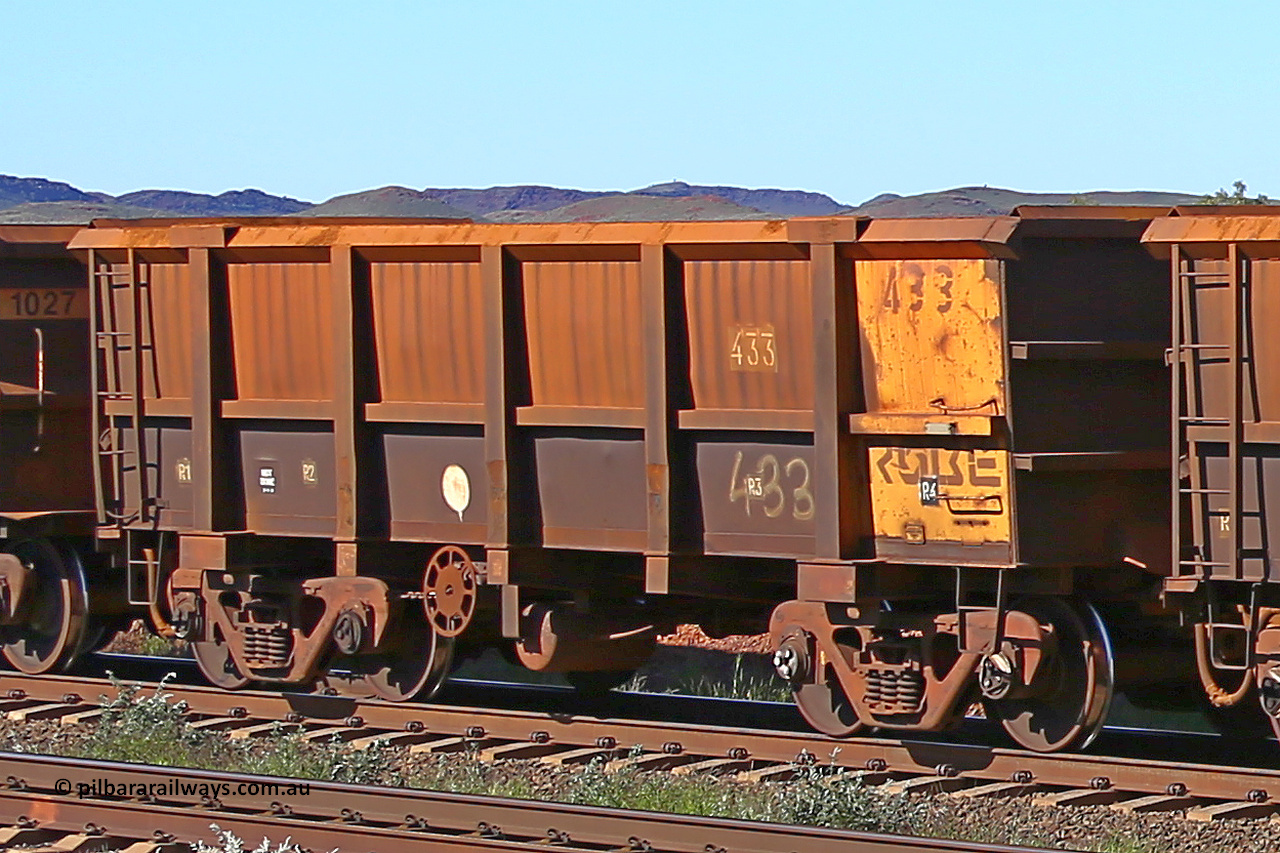 0433 160727 0959
Robe River ore waggon 432, built by Tomlinson Steel WA, rotary coupler end handbrake side empty view at Harding Siding on the Cape Lambert line, July 27, 2016.
Keywords: 433;Tomlinson-Steel-WA;Robe-ore-waggon;