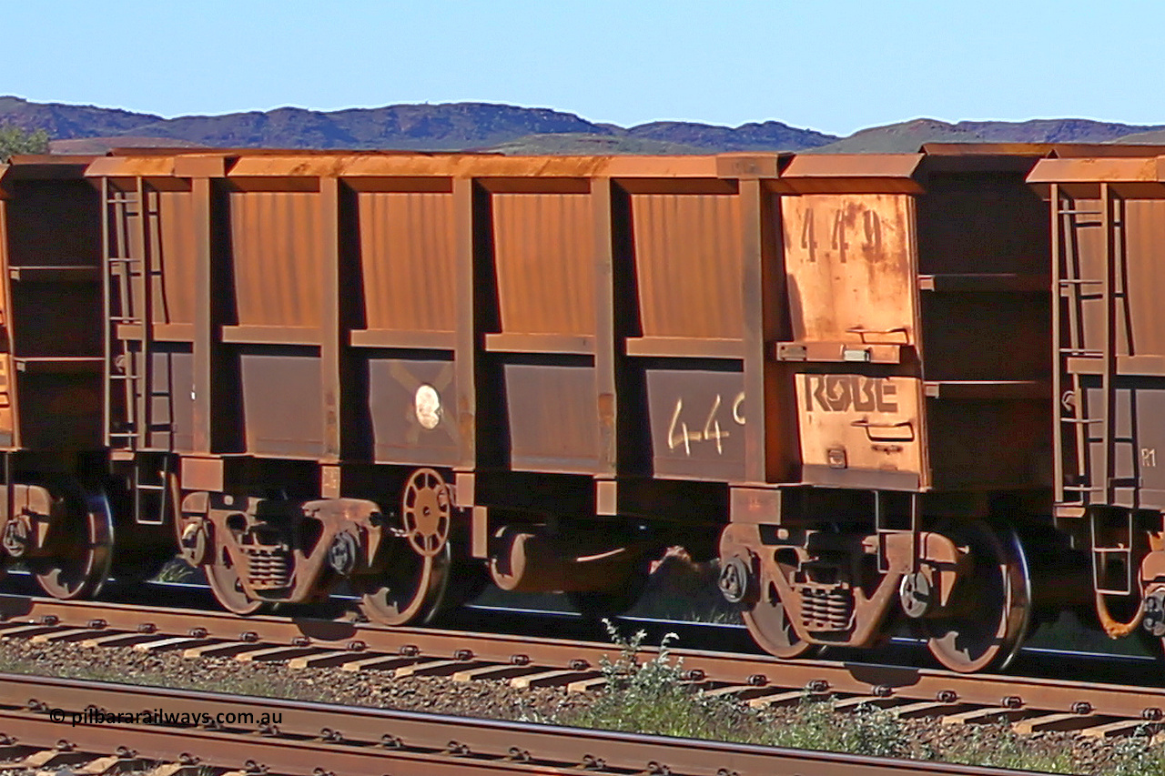 0449 160727 0971
Robe River ore waggon 449, built by Tomlinson Steel WA, rotary coupler end handbrake side empty view at Harding Siding on the Cape Lambert line, July 27, 2016.
Keywords: 449;Tomlinson-Steel-WA;Robe-ore-waggon;