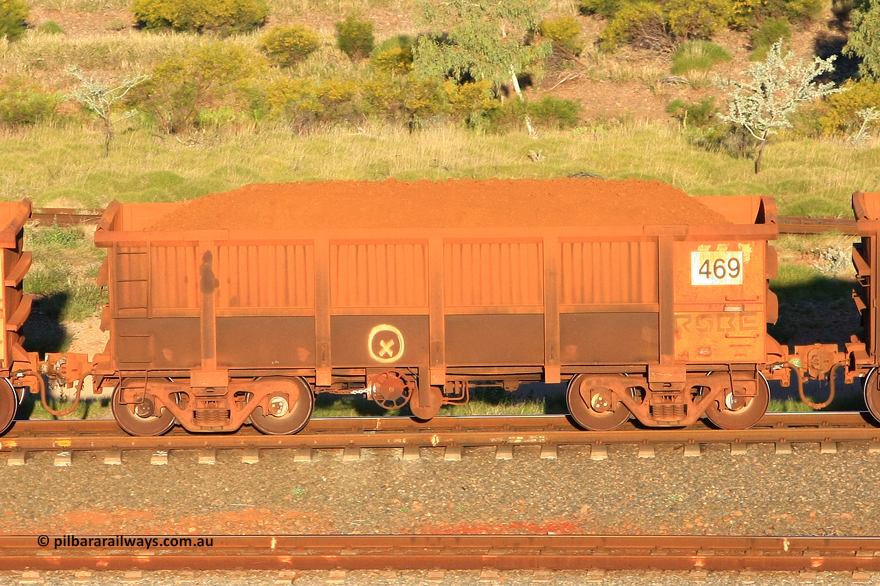 0469 110602 1601
Robe River ore waggon 469, built by Tomlinson Steel WA, handbrake side loaded view at the 71 km, Western Creek on the Deepdale line. June 2, 2011.
Keywords: 469;Tomlinson-Steel-WA;Robe-ore-waggon;