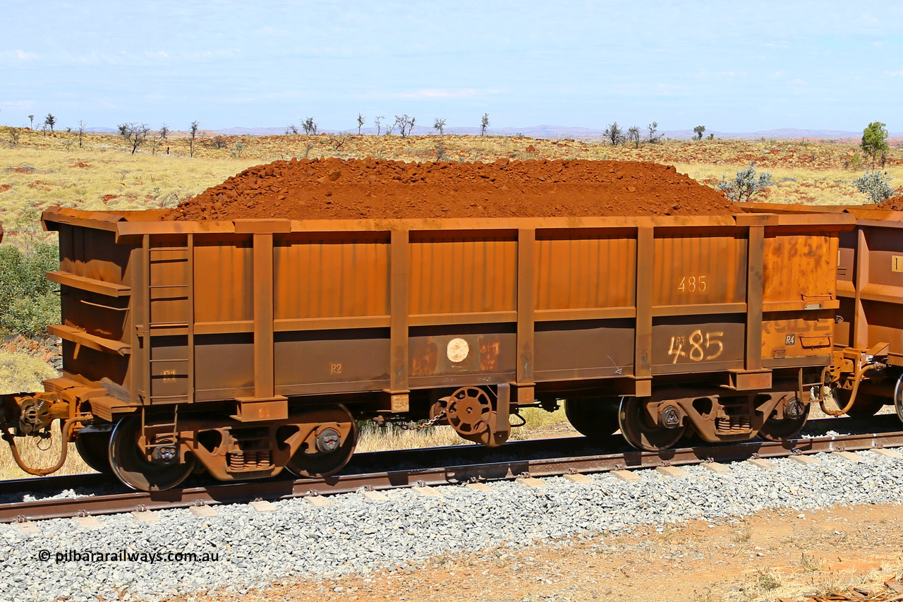 0485 170729 0234
Robe River ore waggon 485, built by Tomlinson Steel WA, fixed coupler handbrake side loaded view at the 103 km, between Maitland Siding and the Fortescue River on the Deepdale line. July 29, 2017.
Keywords: 485;Tomlinson-Steel-WA;Robe-ore-waggon;