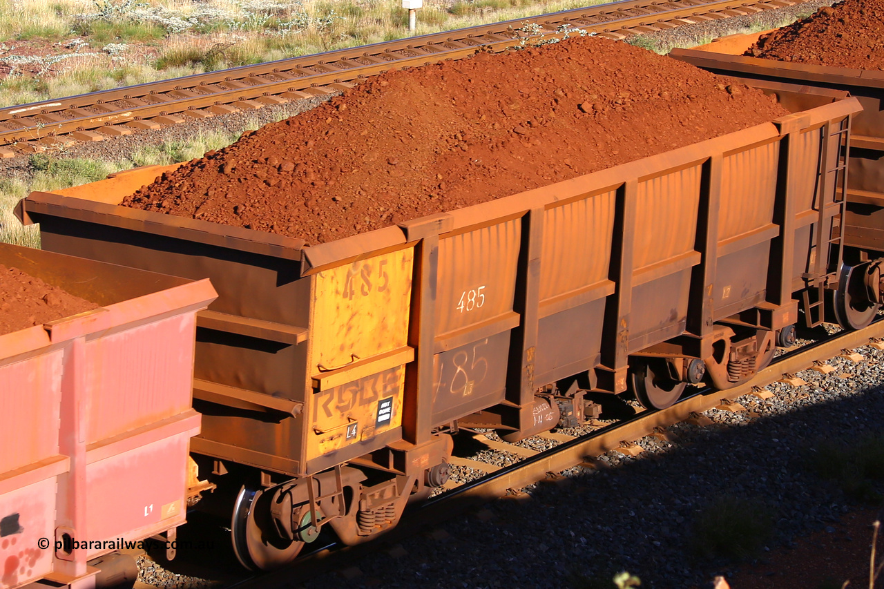 0485 210322 9740
Robe River ore waggon 485, built by Tomlinson Steel WA, rotary coupler end non-handbrake side loaded view at the 17 km on the Cape Lambert line, March 22, 2021.
Keywords: 485;Tomlinson-Steel-WA;Robe-ore-waggon;
