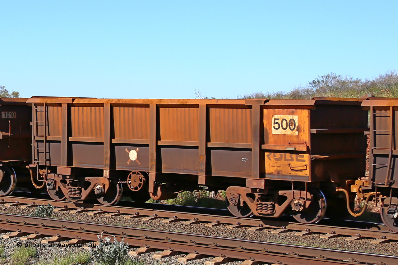 0500 160727 0951
Robe River ore waggon 500, built by Tomlinson Steel WA, rotary coupler end handbrake side empty view at Harding Siding on the Cape Lambert line, July 27, 2016.
Keywords: 500;Tomlinson-Steel-WA;Robe-ore-waggon;