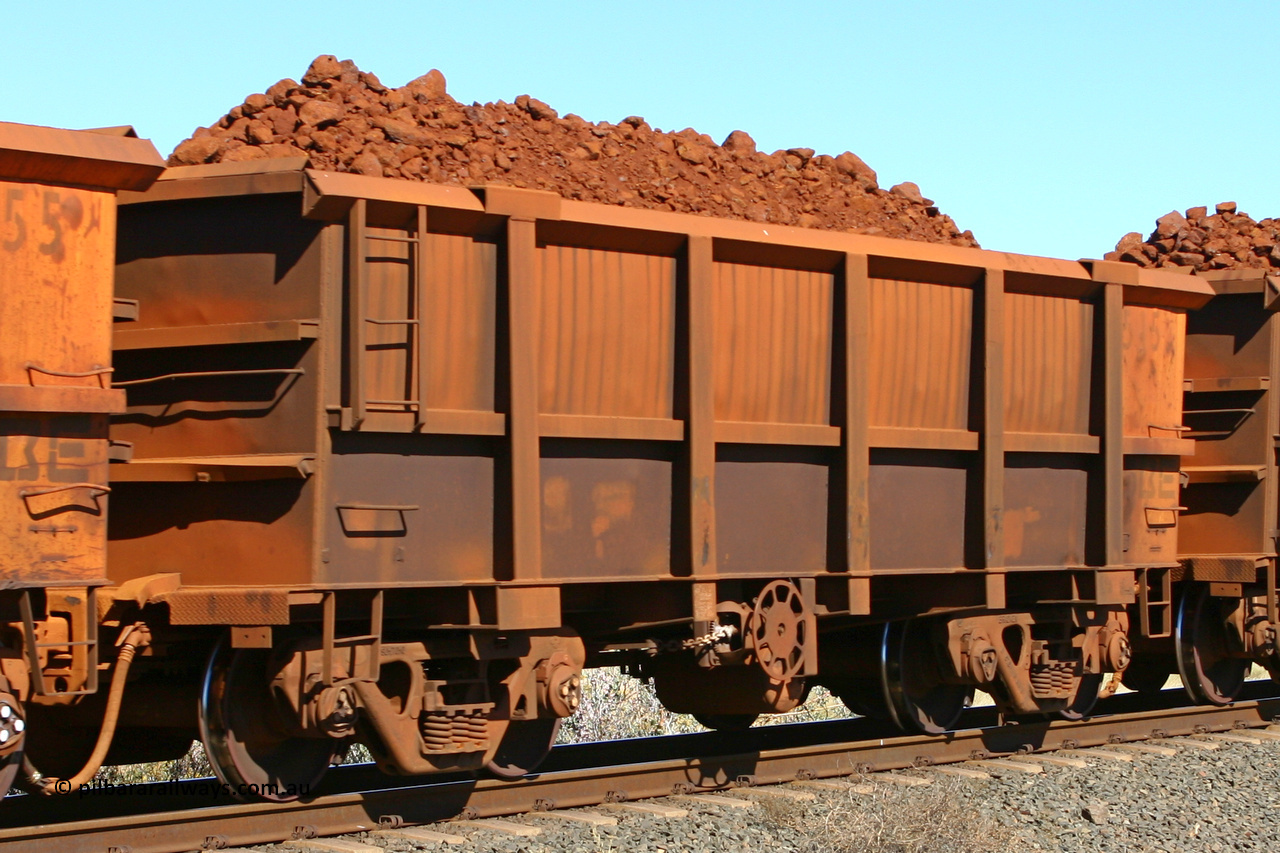 0515 060716 7189
Robe River ore waggon 515, built by Tomlinson Steel WA, fixed coupler end handbrake side loaded view at the 71 km on the Deepdale line, Western Creek, July 16, 2006.
Keywords: 515;Tomlinson-Steel-WA;Robe-ore-waggon;