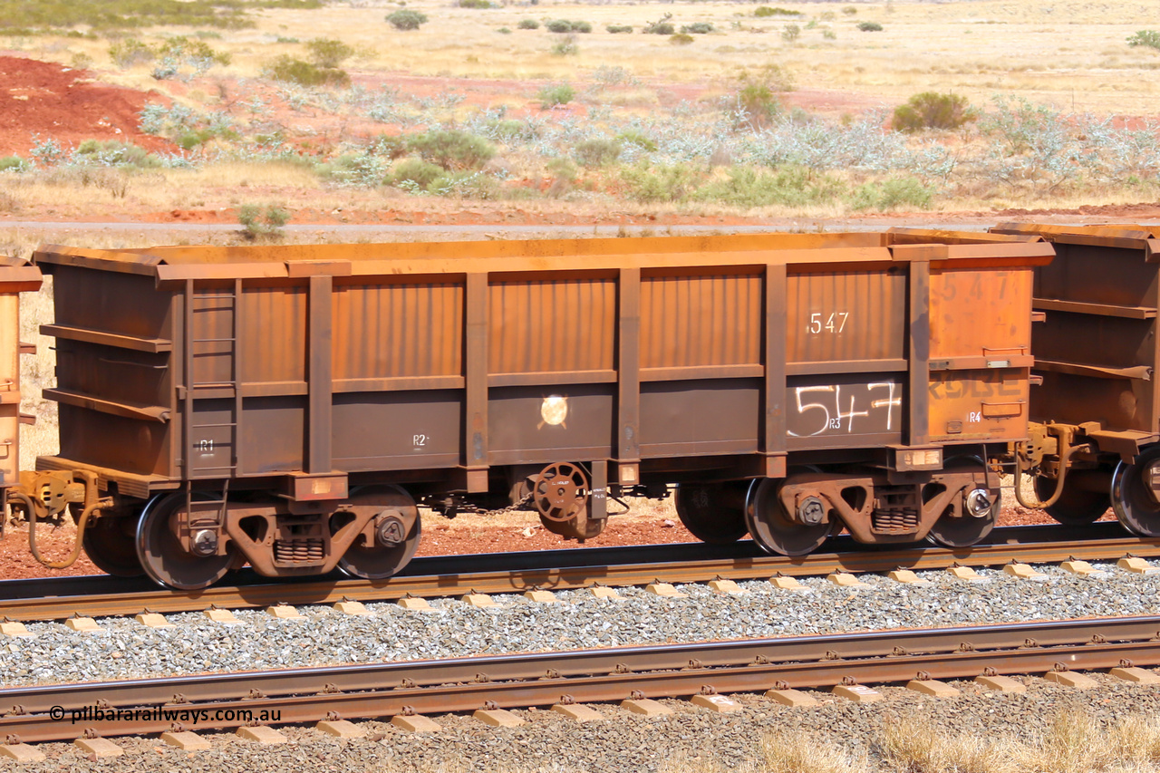 0547 141124 6784
Robe River ore waggon 547, built by Tomlinson Steel WA, fixed coupler handbrake side empty view at the 25 km at Arches Siding on the Cape Lambert line. November 24, 2014.
Keywords: 547;Tomlinson-Steel-WA;Robe-ore-waggon;
