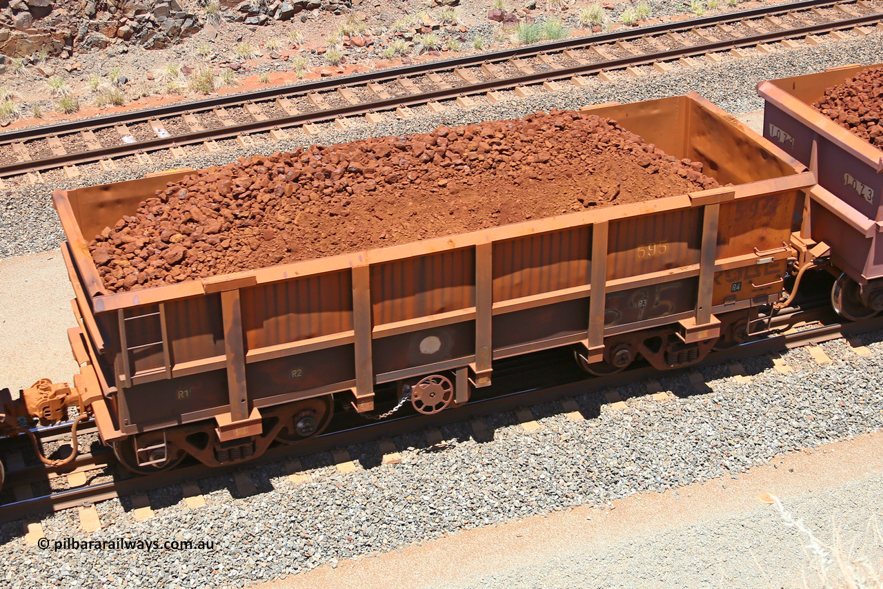 0595 160306 1495
Robe River ore waggon 595, built by Tomlinson Steel WA, fixed coupler handbrake side loaded view, at the 45 km, Harding Siding on the Cape Lambert line. March 6, 2016.
Keywords: 595;Tomlinson-Steel-WA;Robe-ore-waggon;