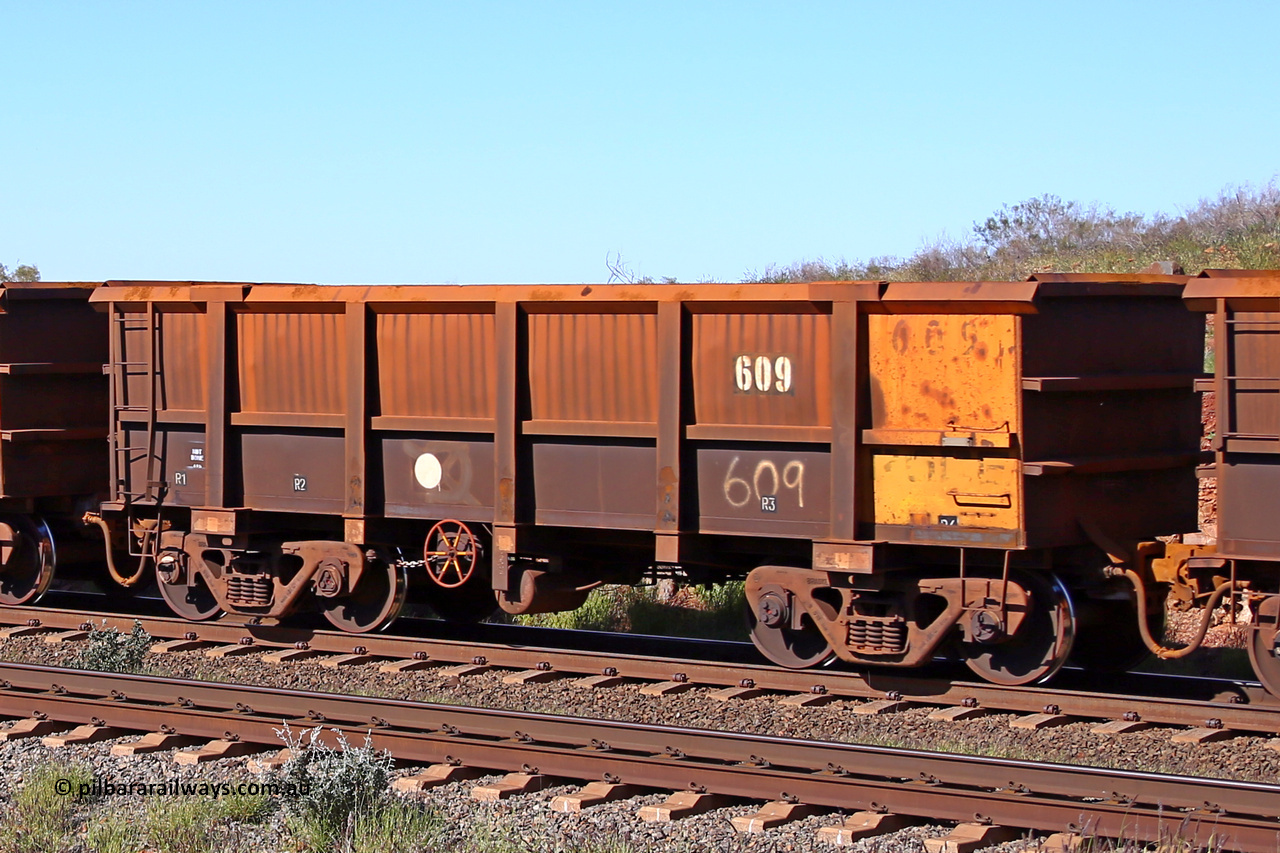 0609 160727 0975
Robe River ore waggon 609, built by Tomlinson Steel WA, rotary coupler end handbrake side empty view at Harding Siding on the Cape Lambert line, July 27, 2016.
Keywords: 609;Tomlinson-Steel-WA;Robe-ore-waggon;