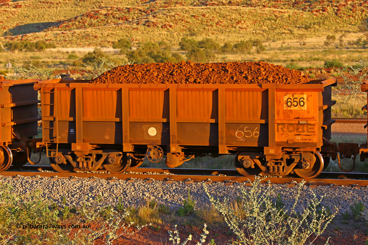 0656 170513 8639
Robe River ore waggon 656, built by Tomlinson Steel WA, rotary coupler end handbrake side loaded view, Cape Lambert yard, May 13, 2017.
Keywords: 656;Tomlinson-Steel-WA;Robe-ore-waggon;