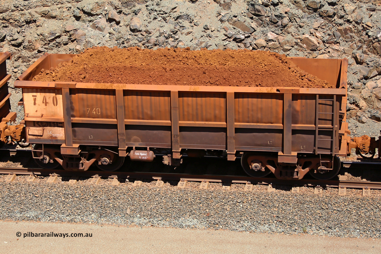 0740 160306 1578
Robe River ore waggon 740, built by Tomlinson Steel WA, fixed coupler non-handbrake side loaded view, at the 45 km, Harding Siding on the Cape Lambert line. March 6, 2016.
Keywords: 740;Tomlinson-Steel-WA;Robe-ore-waggon;