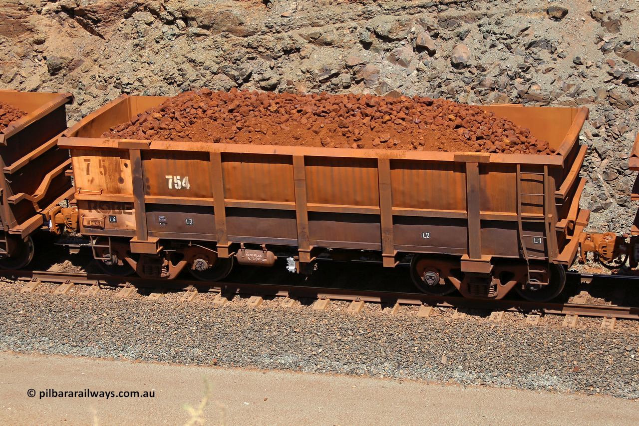 0754 160306 1656
Robe River ore waggon 754, built by Centurion Industries WA, fixed coupler non-handbrake side loaded view, at the 45 km, Harding Siding on the Cape Lambert line. March 6, 2016.
Keywords: 754;Centurion-Industries-WA;Robe-ore-waggon;