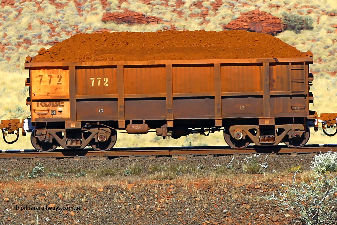 0772 170728 09933
Robe River ore waggon 772, built by Centurion Industries WA, non-handbrake side loaded view at the 72 km, Western Creek on the Deepdale line. July 28, 2017.
Keywords: 772;Centurion-Industries-WA;Robe-ore-waggon;