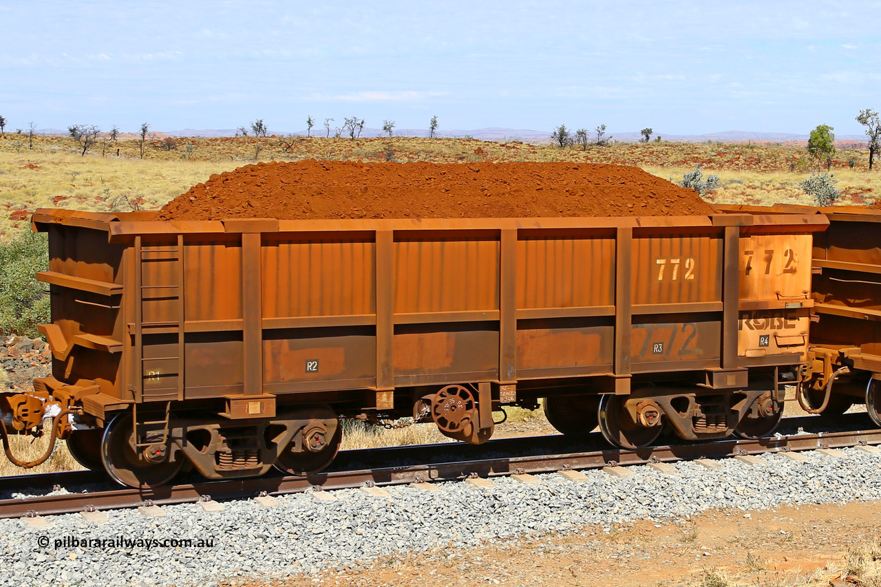 0772 170729 0240
Robe River ore waggon 772, built by Centurion Industries WA, fixed coupler handbrake side loaded view at the 103 km, between Maitland Siding and the Fortescue River on the Deepdale line. July 29, 2017.
Keywords: 772;Centurion-Industries-WA;Robe-ore-waggon;
