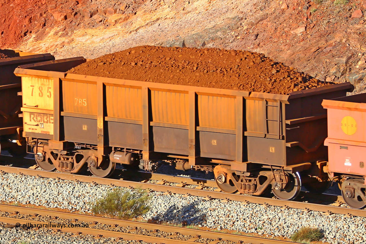 0785 180616 1650
Robe River ore waggon 785, built by Centurion Industries WA, fixed coupler non-handbrake side loaded view at the 38.5 km, Harding on the Cape Lambert line, June 16, 2018.
Keywords: 785;Centurion-Industries-WA;Robe-ore-waggon;