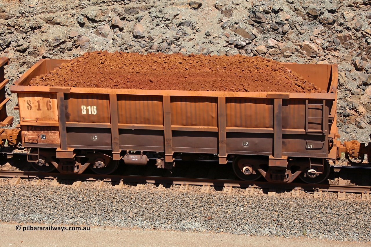 0816 160306 1584
Robe River ore waggon 816, built by Centurion Industries WA, fixed coupler non-handbrake side loaded view, at the 45 km, Harding Siding on the Cape Lambert line. March 6, 2016.
Keywords: 816;Centurion-Industries-WA;Robe-ore-waggon;