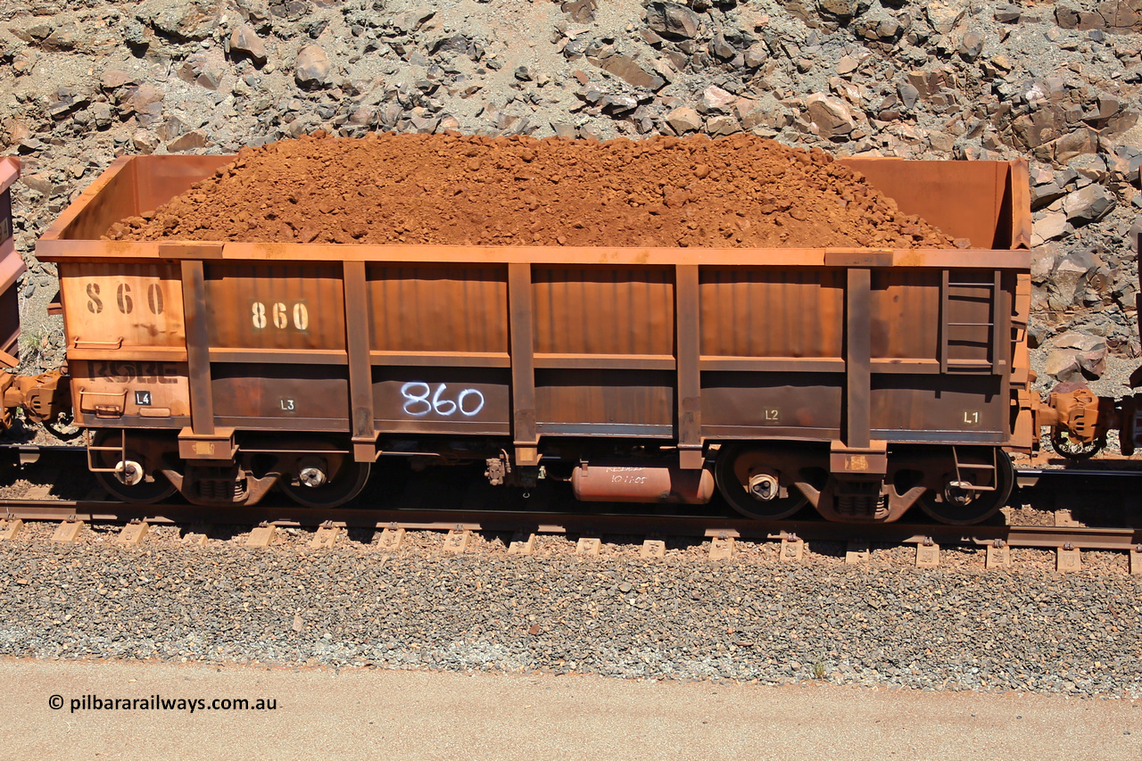 0860 160306 1525
Robe River ore waggon 860, built by Centurion Industries WA, fixed coupler non-handbrake side loaded view, at the 45 km, Harding Siding on the Cape Lambert line. March 6, 2016.
Keywords: 860;Centurion-Industries-WA;Robe-ore-waggon;