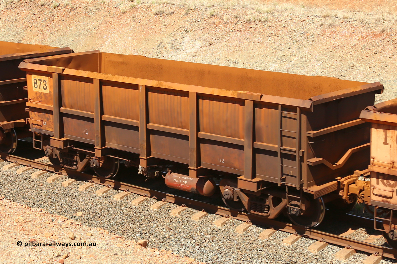 0873 160306 1281
Robe River ore waggon 873, built by Centurion Industries WA, fixed coupler non-handbrake side empty view at Greenpool on the Cape Lambert line. March 6, 2016.
Keywords: 873;Centurion-Industries-WA;Robe-ore-waggon;