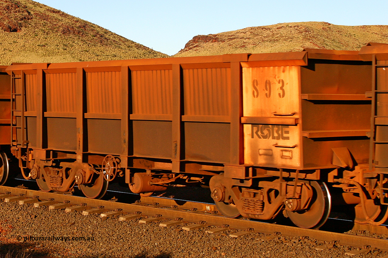 0893 060722 7634
Robe River ore waggon 893, built by Centurion Industries WA, rotary coupler end handbrake side empty view, at the 11.7 km, Cape Lambert. July 22, 2006.
Keywords: 893;Centurion-Industries-WA;Robe-ore-waggon;