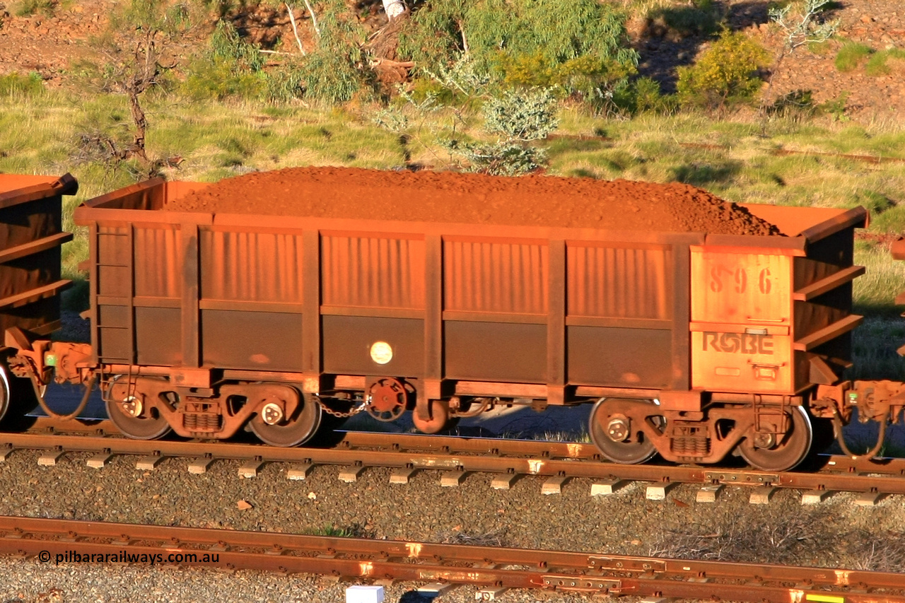 0896 110602 1628
Robe River ore waggon 896, built by Centurion Industries WA, rotary coupler end handbrake side loaded view at the 71 km, Western Creek on the Deepdale line. June 2, 2011.
Keywords: 896;Centurion-Industries-WA;Robe-ore-waggon;