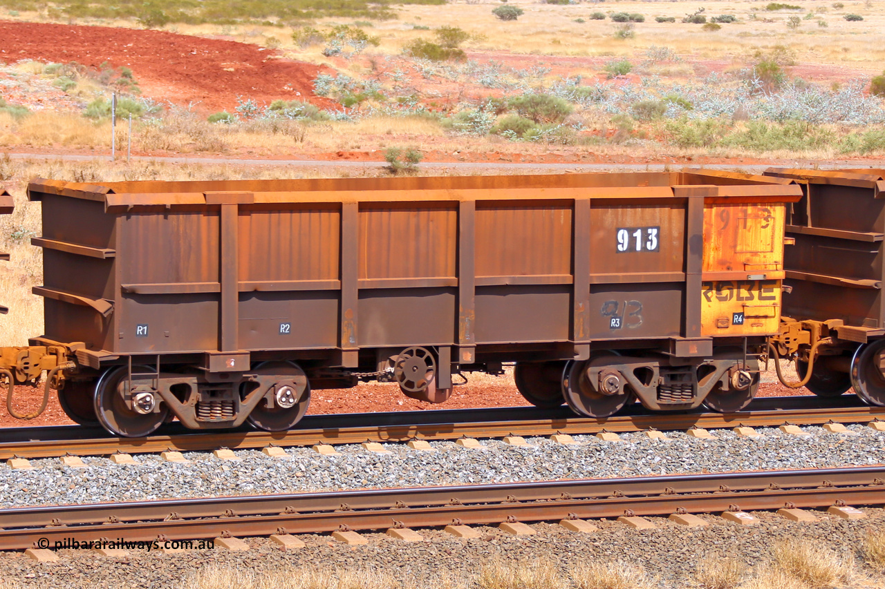 0913 141124 6816
Robe River ore waggon 913, built by Centurion Industries WA, fixed coupler handbrake side empty view at the 25 km at Arches Siding on the Cape Lambert line. November 24, 2014.
Keywords: 913;Centurion-Industries-WA;Robe-ore-waggon;