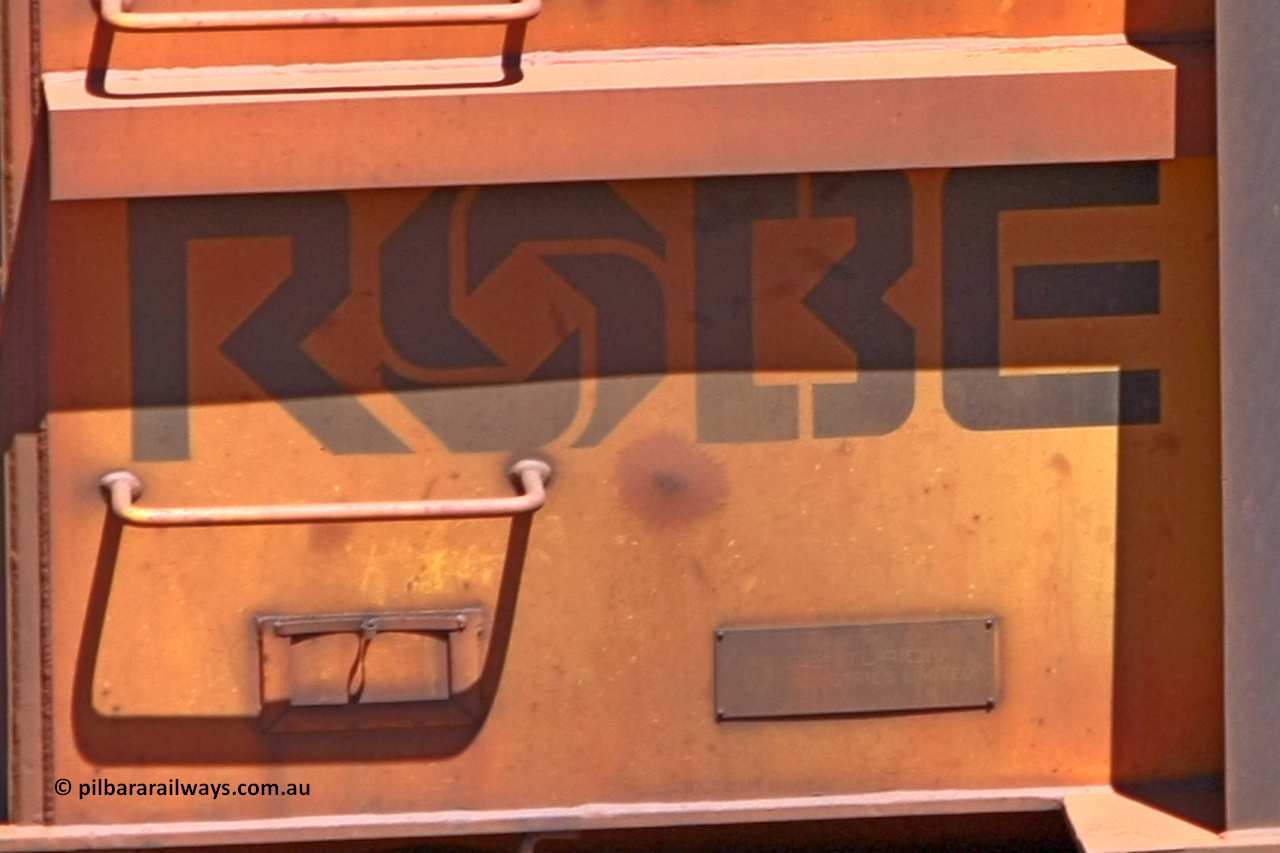 0931 081209 0120
Robe River ore waggon 931, built by Centurion Industries WA, rotary coupling end panel and plate view at the 7 km location just south of Cape Lambert yard. December 9, 2008.
Keywords: 931;Centurion-Industries-WA;Robe-ore-waggon;