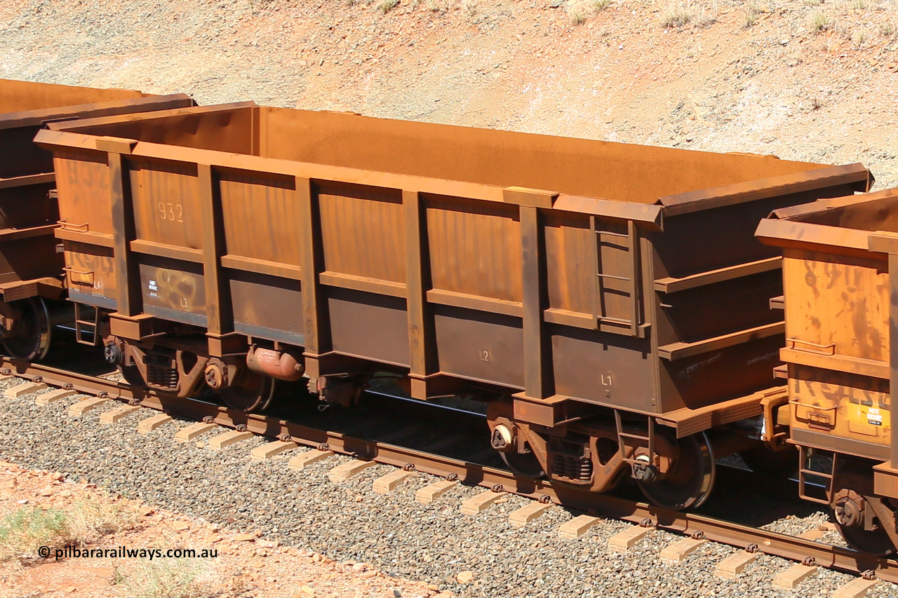 0932 160306 1357
Robe River ore waggon 932, built by Centurion Industries WA, fixed coupler non-handbrake side empty view at Greenpool on the Cape Lambert line. March 6, 2016.
Keywords: 932;Centurion-Industries-WA;Robe-ore-waggon;
