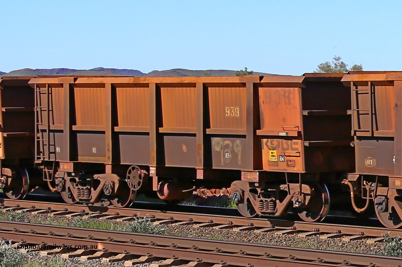 0939 160727 0980
Robe River ore waggon 939, built by Centurion Industries WA, rotary coupler end handbrake side empty view at Harding Siding on the Cape Lambert line, July 27, 2016.
Keywords: 939;Centurion-Industries-WA;Robe-ore-waggon;