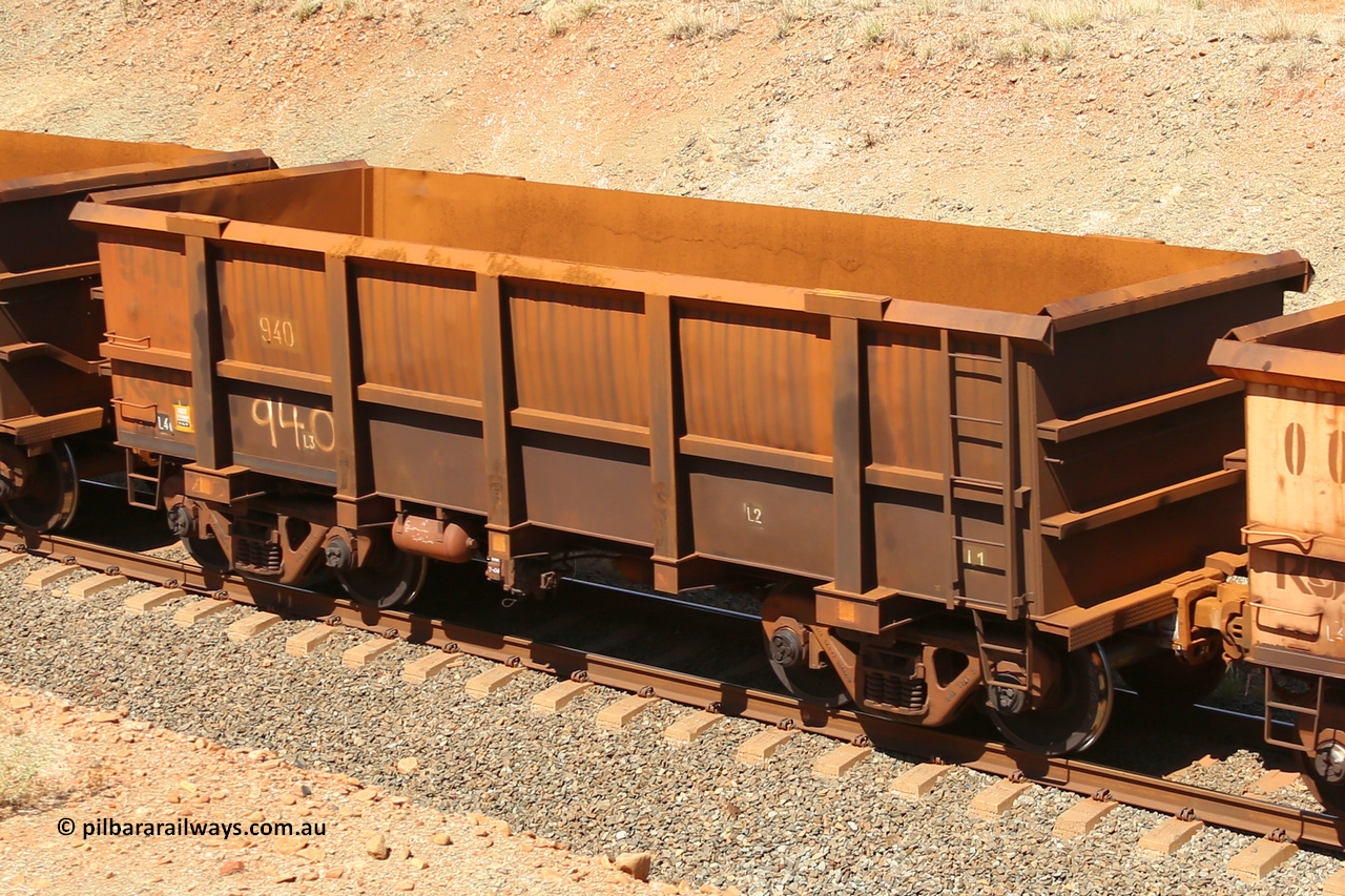 0940 160306 1259
Robe River ore waggon 940, built by Centurion Industries WA, fixed coupler non-handbrake side empty view at Greenpool on the Cape Lambert line. March 6, 2016.
Keywords: 940;Centurion-Industries-WA;Robe-ore-waggon;
