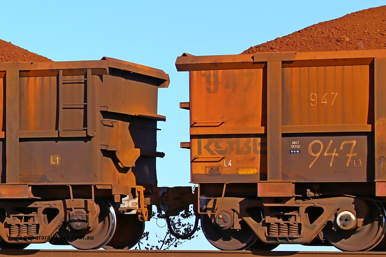 0947 180616 1680
Robe River ore waggon 947, built by Centurion Industries WA, fixed coupler non-handbrake side loaded view at the 33.7 km, Arches on the Cape Lambert line, June 16, 2018.
Keywords: 947;Centurion-Industries-WA;Robe-ore-waggon;