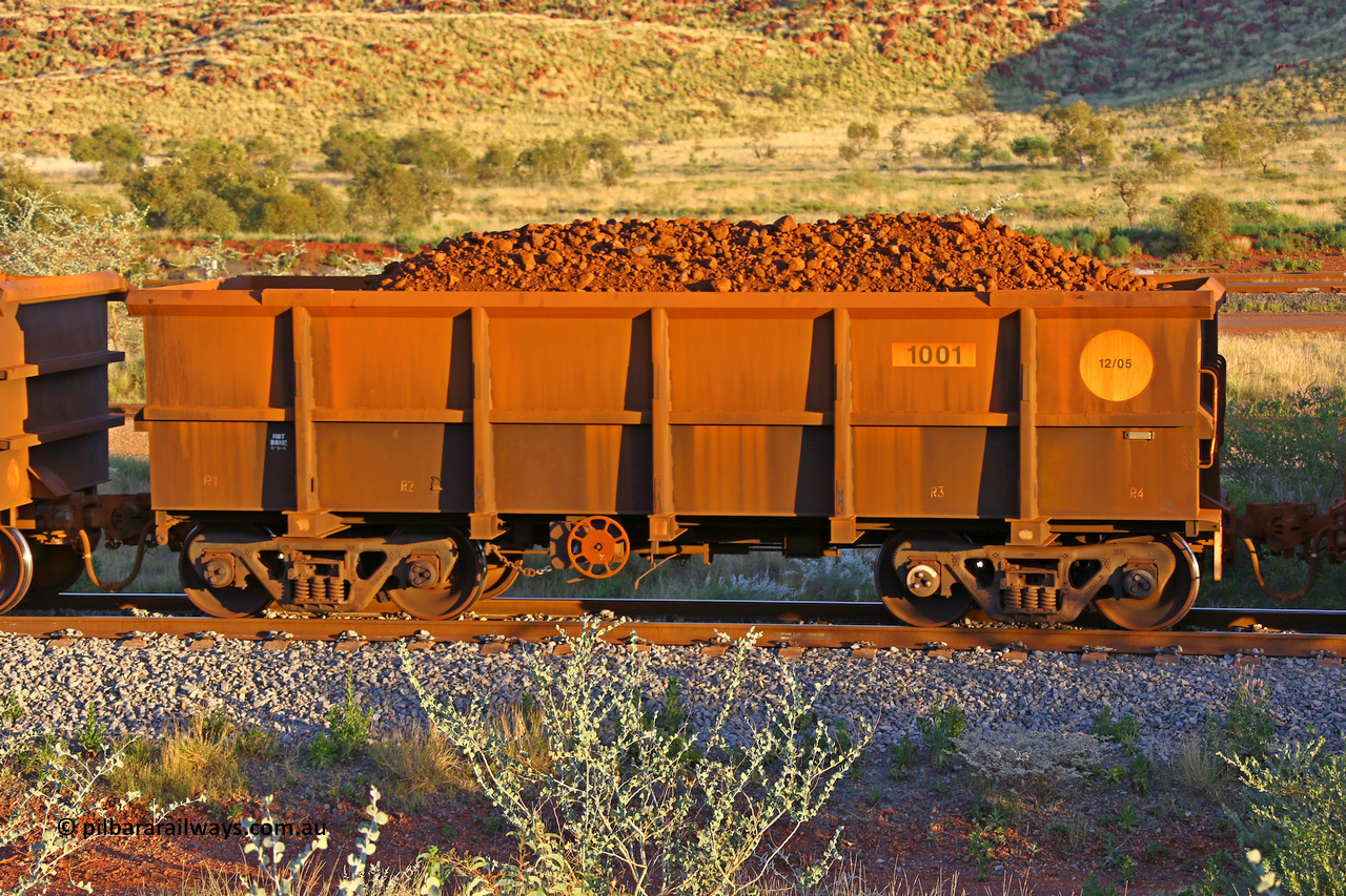 1001 170513 8707
Robe River ore waggon 1001, built by Bradken Rail Qld in December 2005, rotary coupler end handbrake side loaded view, Cape Lambert yard, May 13, 2017.
Keywords: 1001;Bradken-Rail-Qld;Robe-ore-waggon;