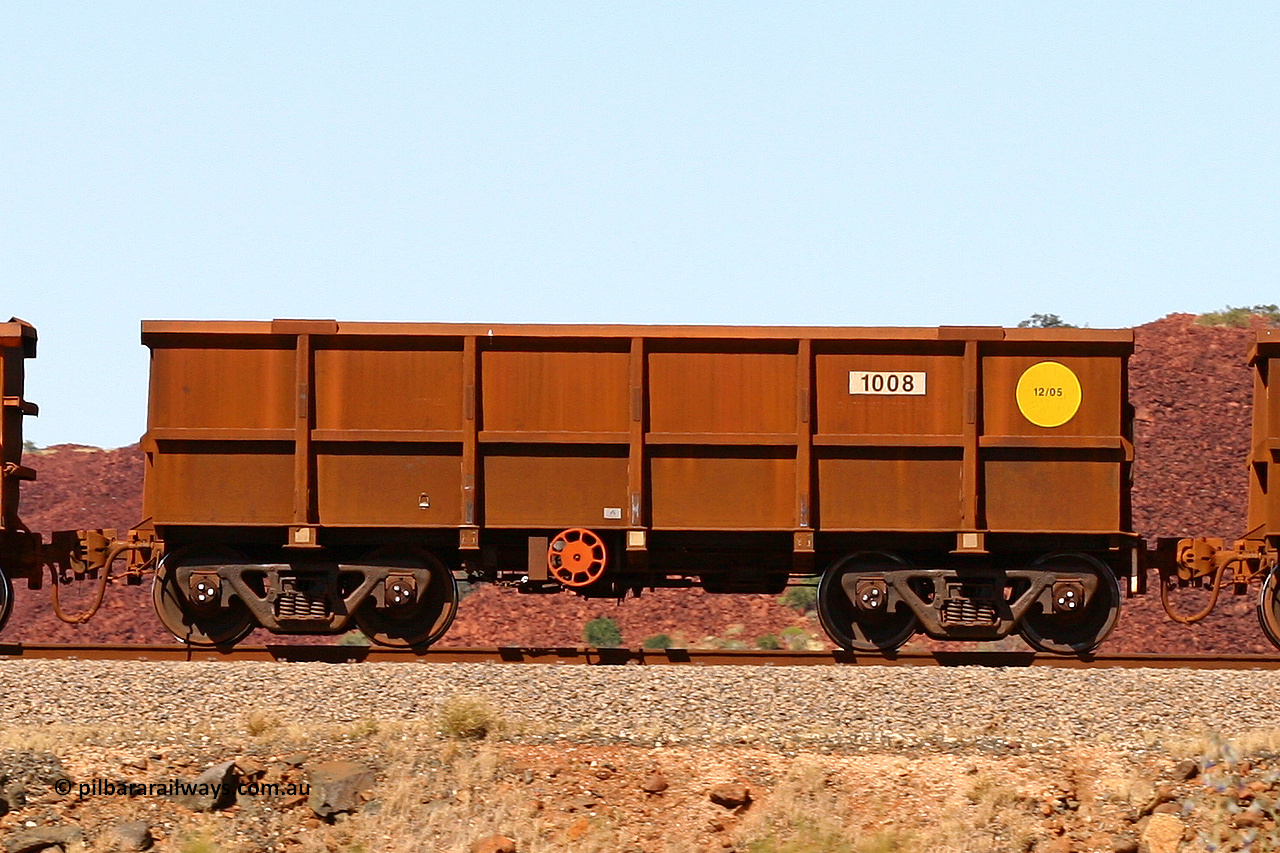 1008 060722 7436
Robe River ore waggon 1008, built by Bradken Rail Qld in December 2005, handbrake side empty view at the 45.4 km just south of Harding Siding on the Cape Lambert line. July 22, 2006.
Keywords: 1008;Bradken-Rail-Qld;Robe-ore-waggon;