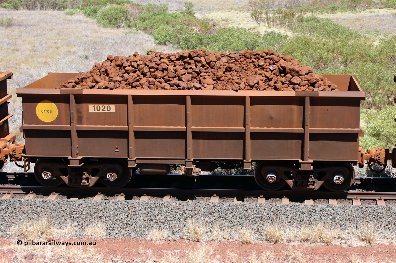 1020 081209 0116
Robe River ore waggon 1020, built by Bradken Rail Qld in January 2006, non-handbrake side loaded view at the 7 km location just south of Cape Lambert yard. December 9, 2008.
Keywords: 1020;Bradken-Rail-Qld;Robe-ore-waggon;